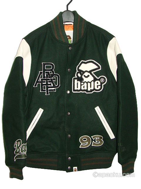 A BATHING APE スタジャン1_1